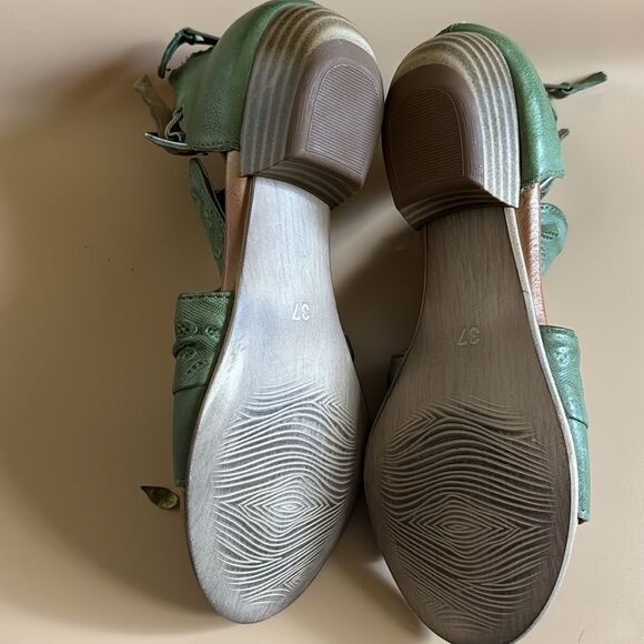 Miz Mooz Leather Heeled Sandals - Corra - in Aloe Size 37/7  NÉW - Picture 5 of 6